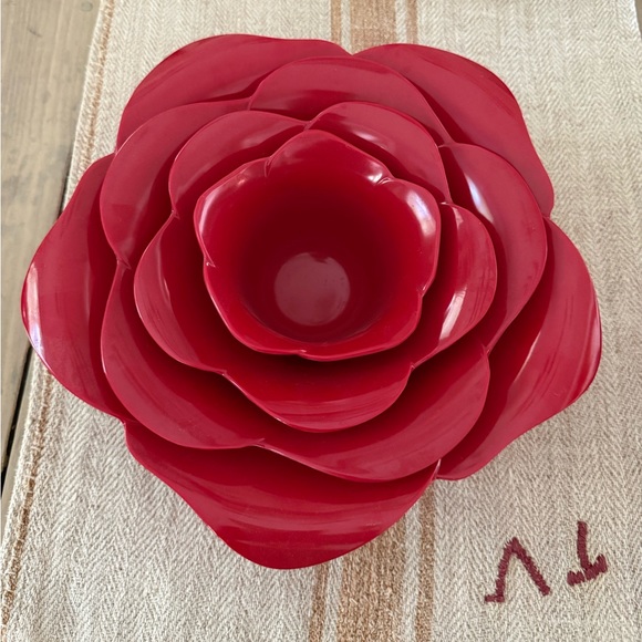 ZAK! Designs Red Flower Nesting Bowl Set of 4 - Picture 1 of 7